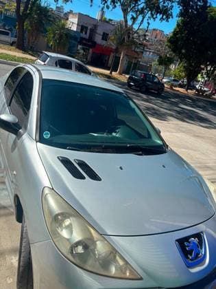 Carro 1.4 XR 8V FLEX 4P MANUAL