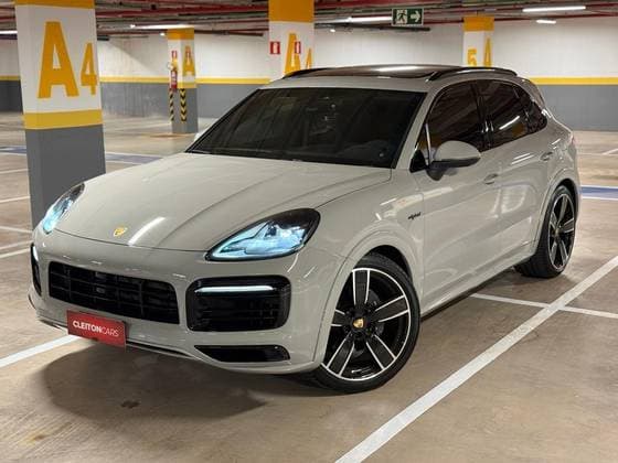 Carro 3.0 V6 E-HYBRID PLATINUM EDITION AWD TIPTRONIC S