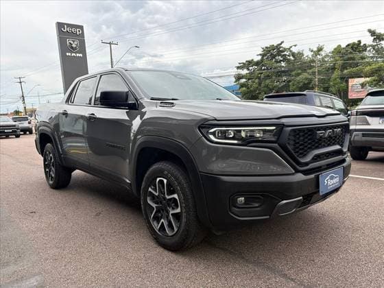 Carro 2.0 TURBO DIESEL REBEL 4X4 AUTOMÁTICO