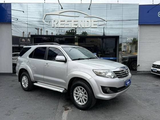 Carro 2.7 SR 4X2 16V FLEX 4P AUTOMÁTICO
