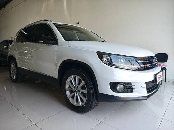 Carro 2.0 TSI 16V TURBO GASOLINA 4P TIPTRONIC