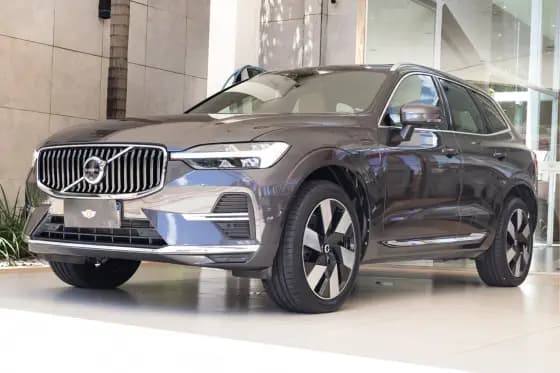Carro 2.0 T8 RECHARGE ULTIMATE AWD GEARTRONIC