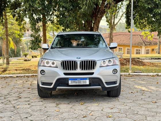 Carro 2.0 28I 4X4 16V GASOLINA 4P AUTOMÁTICO