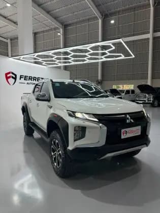 Carro 2.4 16V TURBO DIESEL SPORT HPE-S CD 4P 4X4 AUTOMÁTICO