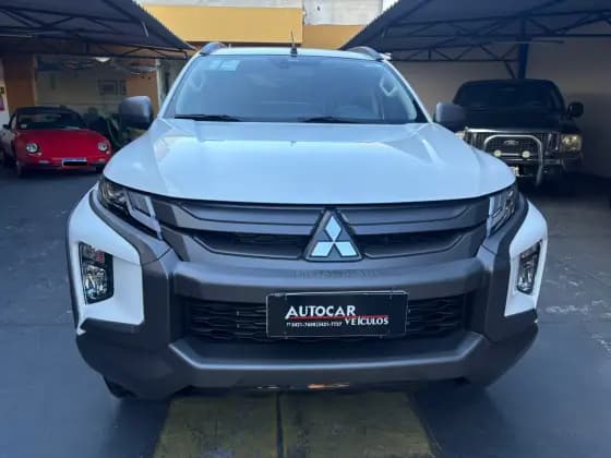 Carro 2.4 16V TURBO DIESEL SPORT OUTDOOR GLS CD 4P 4X4 AUTOMÁTICO