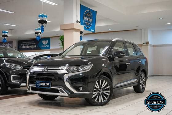 Carro 2.2 MIVEC DI-D DIESEL HPE-S AWD AUTOMÁTICO