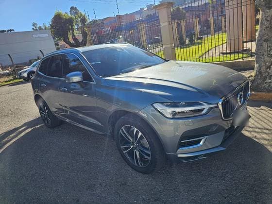 Carro 2.0 T8 HYBRID MOMENTUM AWD GEARTRONIC