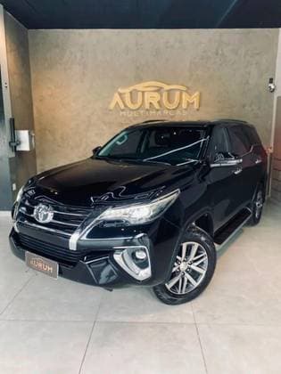 Carro 2.8 SRX 4X4 7 LUGARES 16V TURBO INTERCOOLER DIESEL 4P AUTOMÁTICO