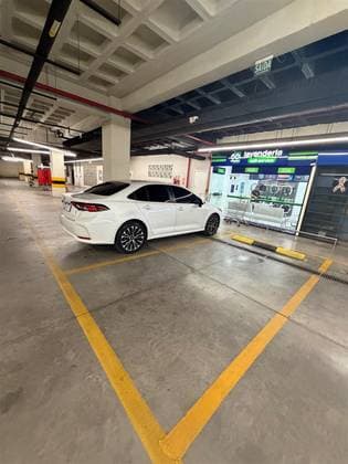 Carro 2.0 VVT-IE FLEX XEI DIRECT SHIFT