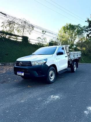Carro 2.8 D-4D TURBO DIESEL CHASSI 4X4 MANUAL