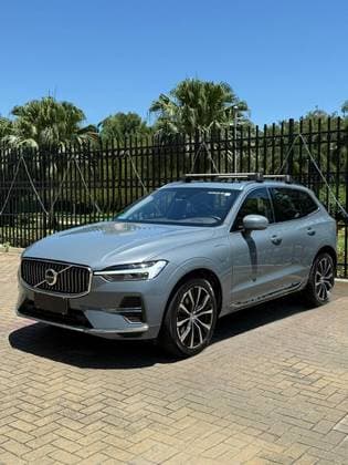 Carro 2.0 T8 RECHARGE PLUS AWD GEARTRONIC