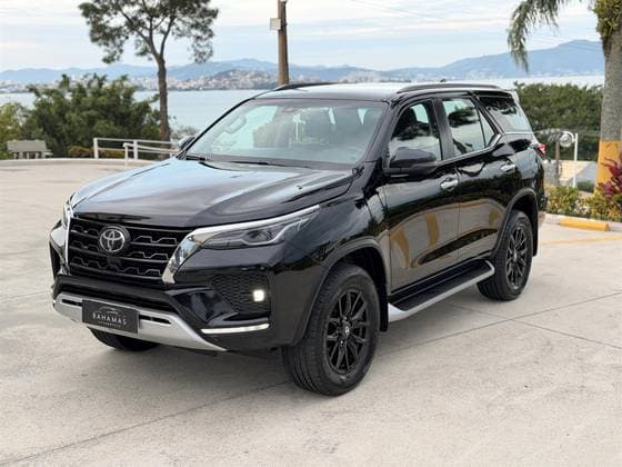 Carro 2.8 D-4D TURBO DIESEL SRX 7L 4X4 AUTOMÁTICO