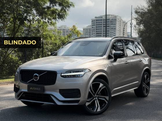 Carro 2.0 T8 RECHARGE ULTIMATE DARK AWD GEARTRONIC