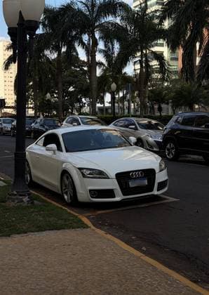 Carro 2.0 TFSI COUPÉ 16V GASOLINA 2P S-TRONIC