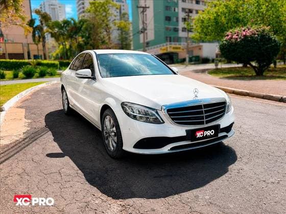 Carro 1.6 CGI FLEX EXCLUSIVE 9G-TRONIC