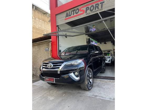 Carro 4.0 SRX 4X4 7 LUGARES V6 24V GASOLINA 4P AUTOMÁTICO