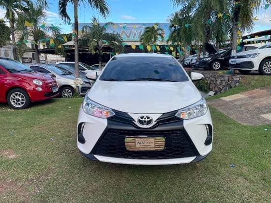 Carro 1.5 16V FLEX SEDAN XL MULTIDRIVE