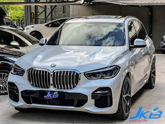 Carro 3.0 I6 TURBO HÍBRIDO XDRIVE45E M SPORT AUTOMÁTICO