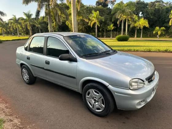 Carro 1.0 MPFI VHCE 8V FLEX 4P MANUAL