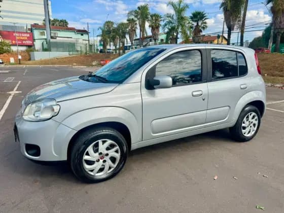 Carro 1.0 EVO VIVACE 8V FLEX 4P MANUAL