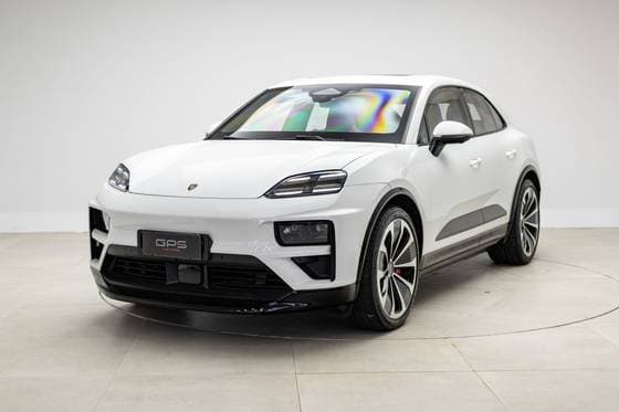 Carro TURBO ELÉTRICO