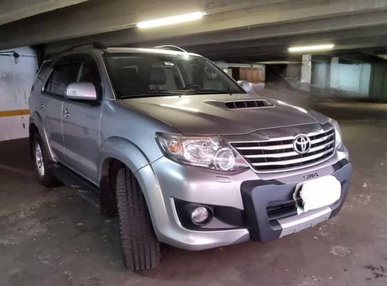 Carro 3.0 SRV 4X4 7 LUGARES 16V TURBO INTERCOOLER DIESEL 4P AUTOMÁTICO