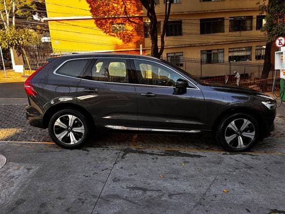 Carro 2.0 T8 RECHARGE PLUS AWD GEARTRONIC