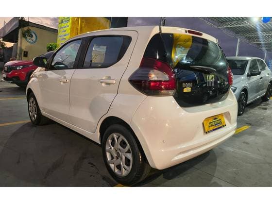 Carro 1.0 FIREFLY FLEX DRIVE MANUAL