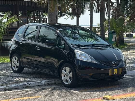 Carro 1.4 LX 16V FLEX 4P AUTOMÁTICO