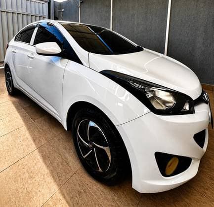 Carro 1.0 COMFORT PLUS 12V FLEX 4P MANUAL