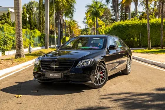 Carro 4.0 V8 TURBO GASOLINA L 9G-TRONIC