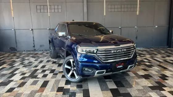 Carro 2.0 TURBO DIESEL LARAMIE 4X4 AUTOMÁTICO