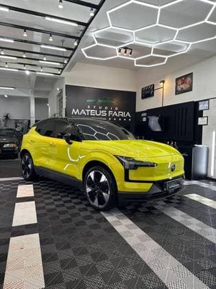 Carro 69 KW ELÉTRICO ULTRA