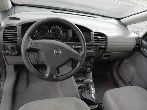 Carro 2.0 MPFI EXPRESSION 8V FLEX 4P AUTOMÁTICO