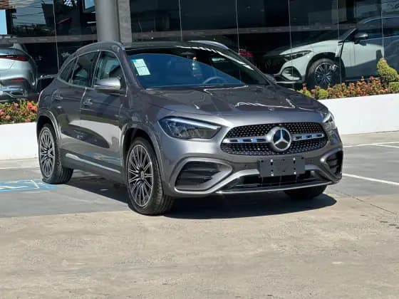 Carro 1.3 MHEV AMG LINE 7G-DCT
