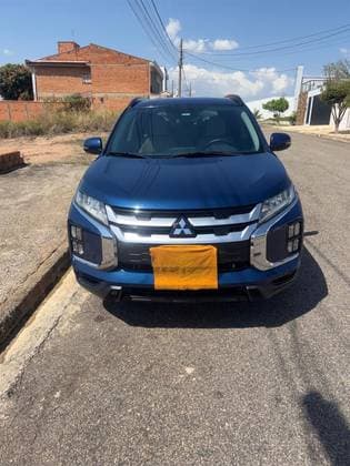 Carro 2.0 MIVEC GASOLINA HPE AUTOMÁTICO