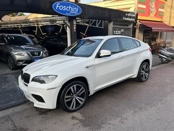 Carro 4.4 M 4X4 COUPÉ V8 32V BI-TURBO GASOLINA 4P AUTOMÁTICO