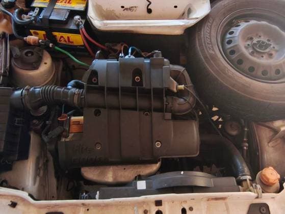 Carro 1.3 MPI FURGÃO 8V FLEX 2P MANUAL