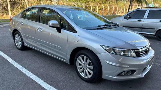 Carro 1.8 LXL 16V FLEX 4P MANUAL
