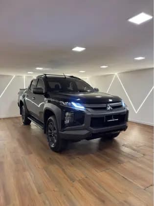 Carro 2.4 16V TURBO DIESEL OUTDOOR GLS CD 4X4 AUTOMÁTICO