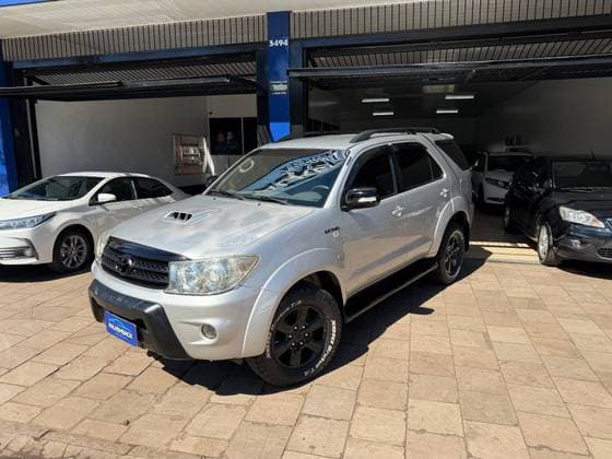 Carro 3.0 SRV 4X4 16V TURBO INTERCOOLER DIESEL 4P AUTOMÁTICO