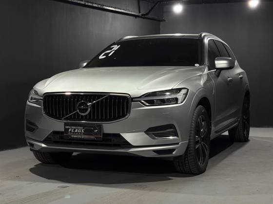 Carro 2.0 T8 HYBRID MOMENTUM AWD GEARTRONIC