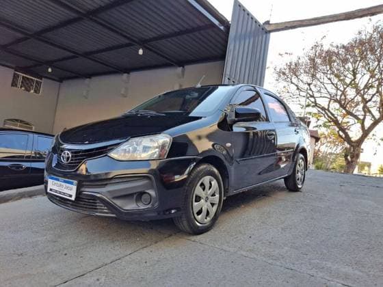 Carro 1.5 X SEDAN 16V FLEX 4P MANUAL