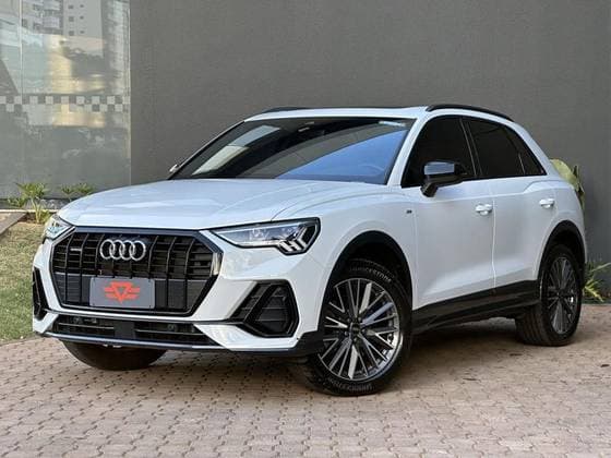 Carro 2.0 40 TFSI GASOLINA PERFORMANCE BLACK QUATTRO TIPTRONIC