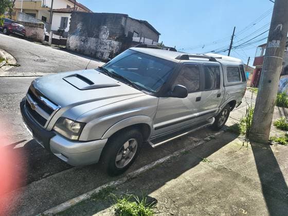 Carro 2.4 MPFI EXECUTIVE 4X2 CD 8V FLEX 4P MANUAL