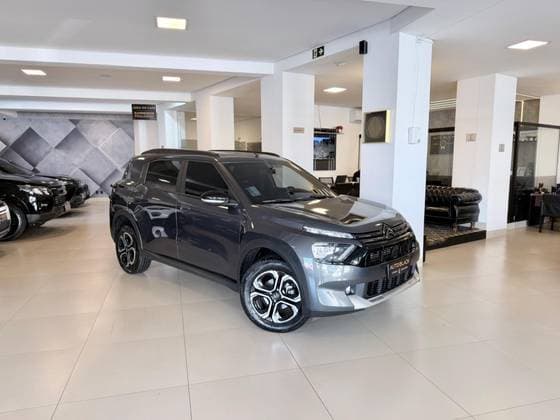 Carro 1.0 TURBO 200 FLEX SHINE 7L CVT