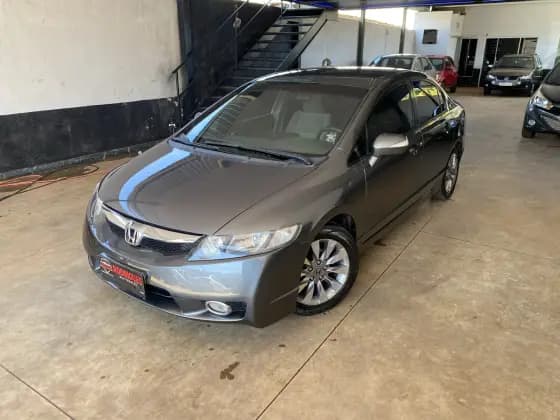 Carro 1.8 LXL 16V FLEX 4P AUTOMÁTICO