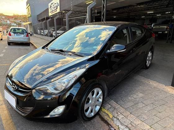 Carro 1.8 GLS 16V GASOLINA 4P AUTOMÁTICO