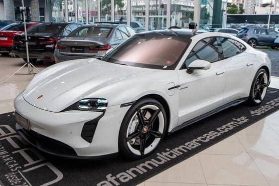 Carro 4S ELÉTRICO