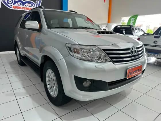 Carro 3.0 SRV 4X4 16V TURBO INTERCOOLER DIESEL 4P AUTOMÁTICO
